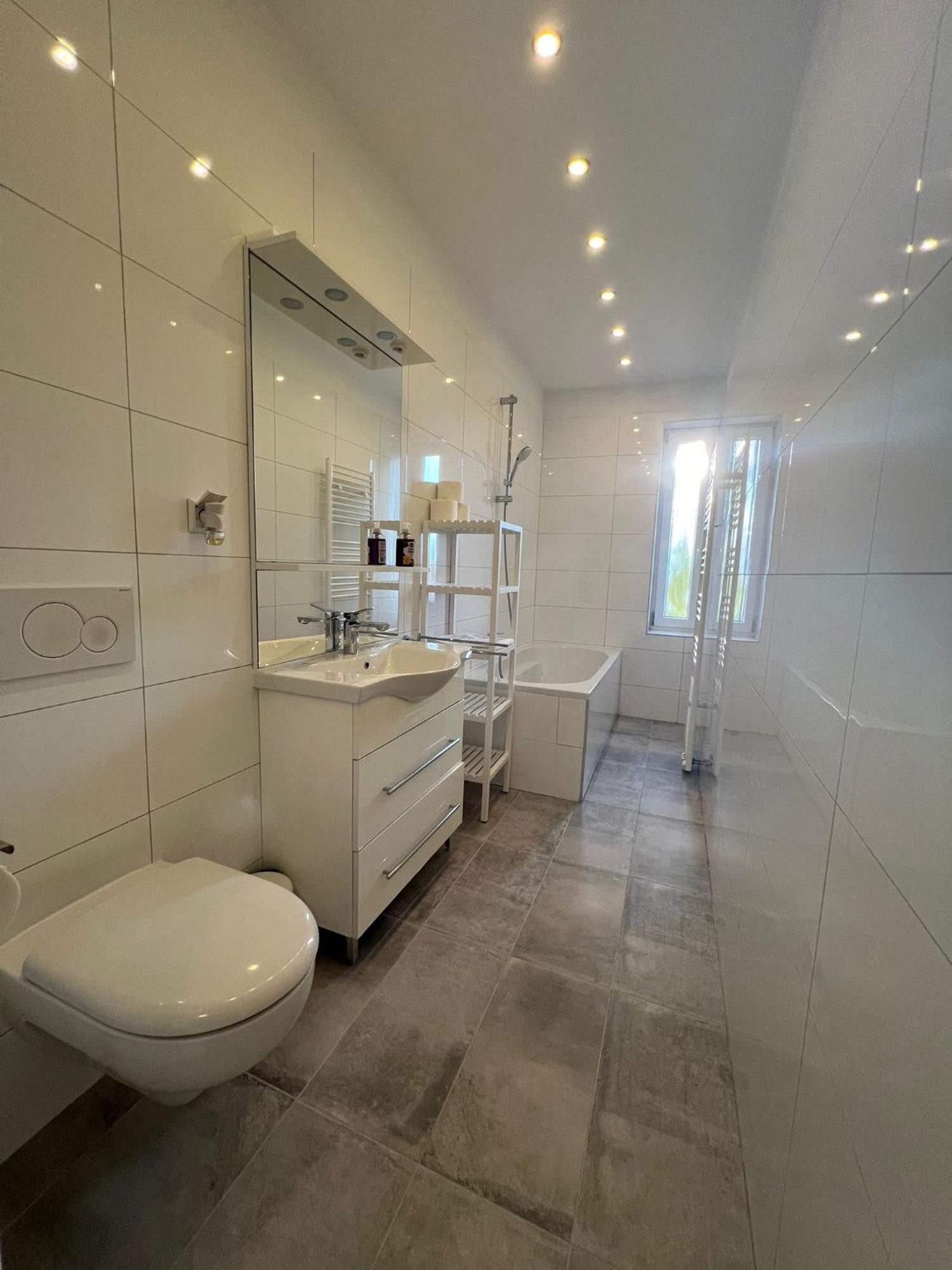 Premium Apartment Bochum Near Duesseldorf Airport מראה חיצוני תמונה
